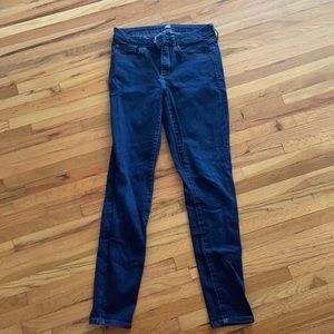 GAP Curvy True Skinny Dark Wash Jeans - Size  28R